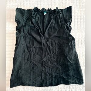 EUC Old Navy Sleeveless Crinkle Gauze Top